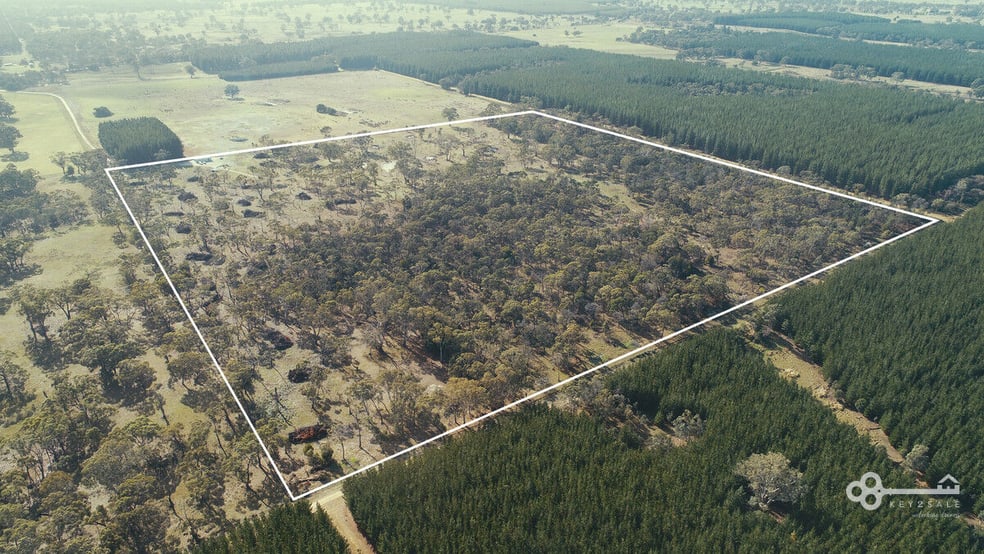 Click to view all images 16H/ Wombwells Road Casterton VIC 3311 - Image 1