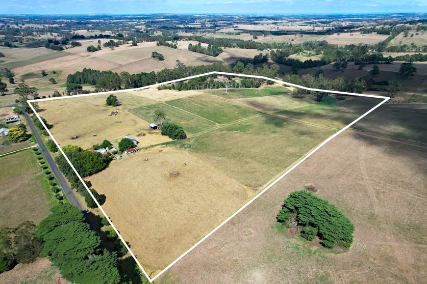 Click to view all images 365 Rokeby-Jindivick Road Jindivick VIC 3818 - Image 2