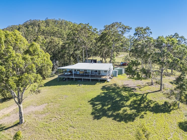 Click to view all images 324 Ebsworth Fire Trail Road Clarence Town NSW 2321 - Image 1