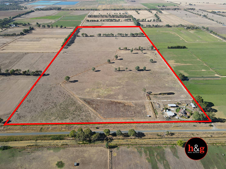 Click to view all images 669 Hill Road Stanhope VIC 3623 - Image 1