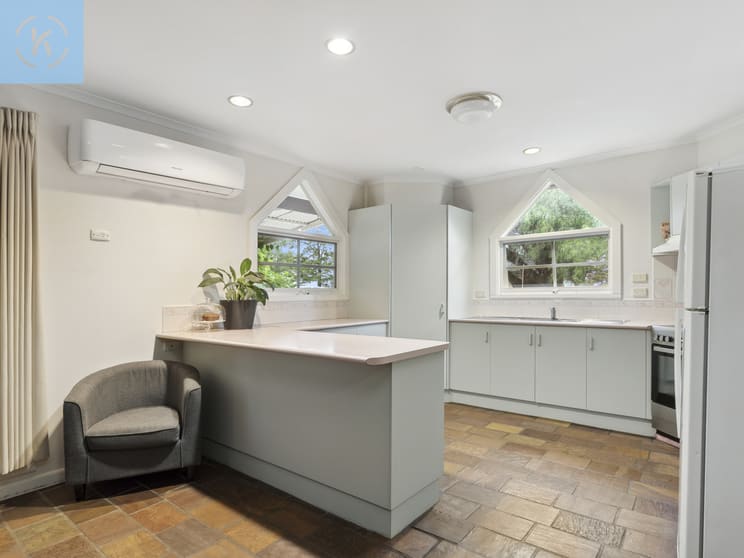 Click to view all images 1040 Newell Highway Tocumwal NSW 2714 - Image 2