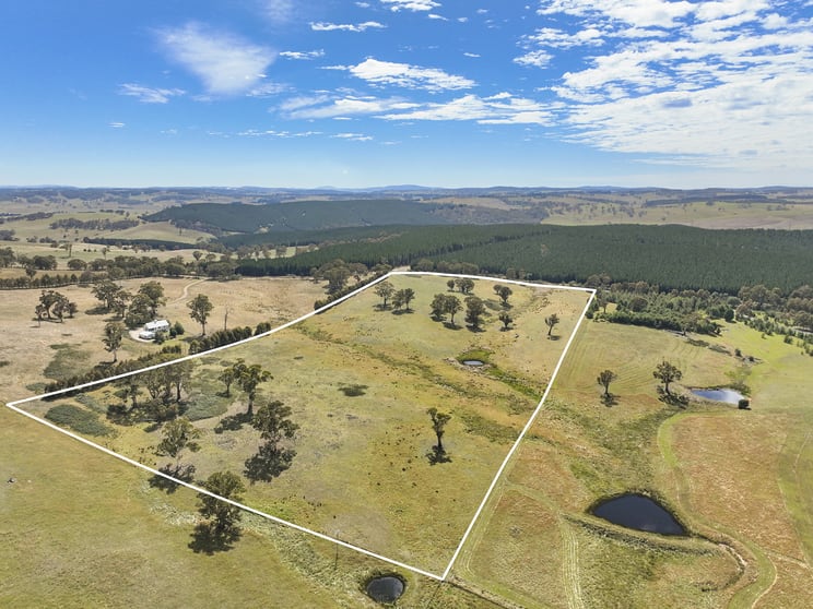 Click to view all images 755 Beaconsfield Road Oberon NSW 2787 - Image 2