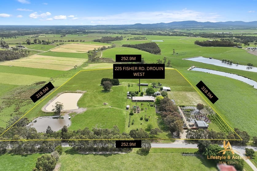 225 Fisher Road Drouin West VIC 3818 - Image 1