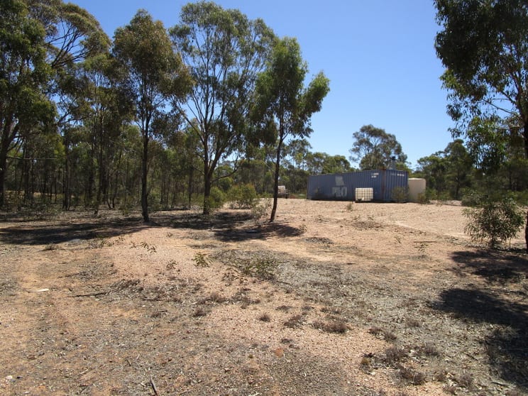 37 Kay Road St Arnaud VIC 3478 - Image 1