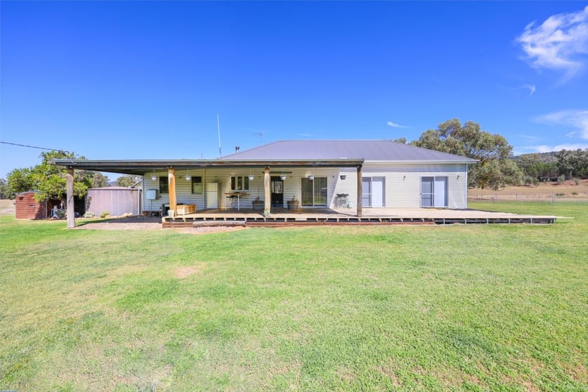 Click to view all images 328 Clowes Road Currabubula NSW 2342 - Image 1