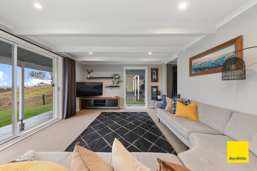 Click to view all images 670 Macs Reef Road Bywong NSW 2621 - Image 3