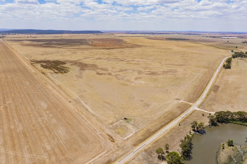 Click to view all images Lot 2 Newell Highway Grong Grong NSW 2652 - Image 3