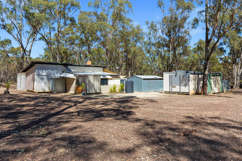 305 Cherry Tree Road Bailieston VIC 3608 - Image 2