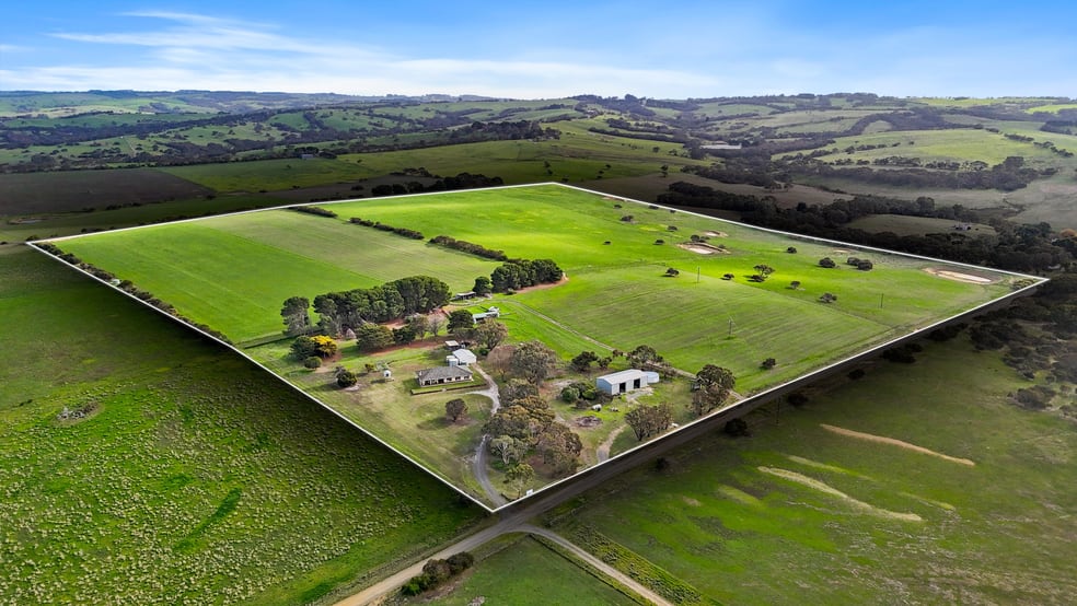 Click to view all images 115 Coolawang Road Waitpinga SA 5211 - Image 1