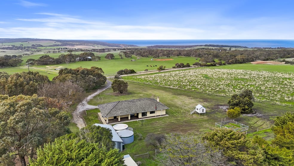 Click to view all images 115 Coolawang Road Waitpinga SA 5211 - Image 2