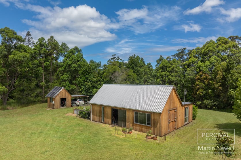 Click to view all images 184 Old School Road Herons Creek NSW 2439 - Image 3
