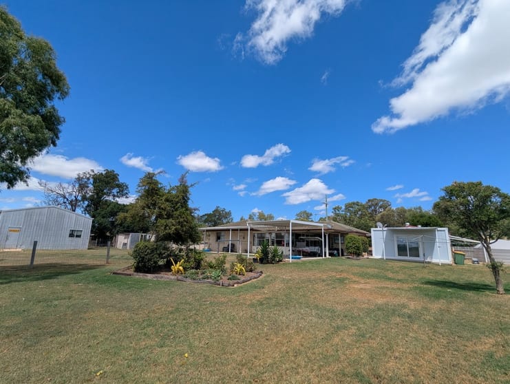 Click to view all images 221 Flagstone Creek Road Carpendale QLD 4344 - Image 2