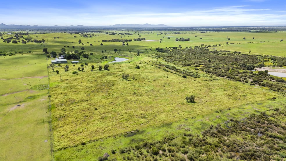 Click to view all images "Happy Dale" 97 Roffey Road Garnant QLD 4702 - Image 3