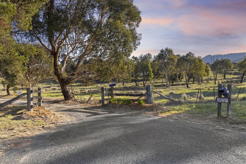 87 Candy Road Burra NSW 2620 - Image 2