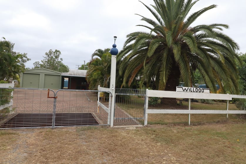 Click to view all images 1495 Wallaville Goondoon Road Drinan QLD 4671 - Image 2