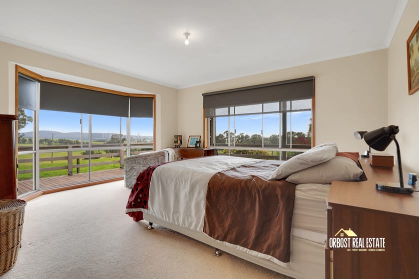 Click to view all images 485 Princes Highway Orbost VIC 3888 - Image 1