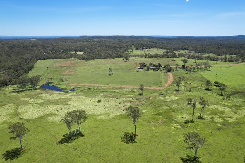 Click to view all images 2617 Mount Fox Road Mount Fox QLD 4850 - Image 1