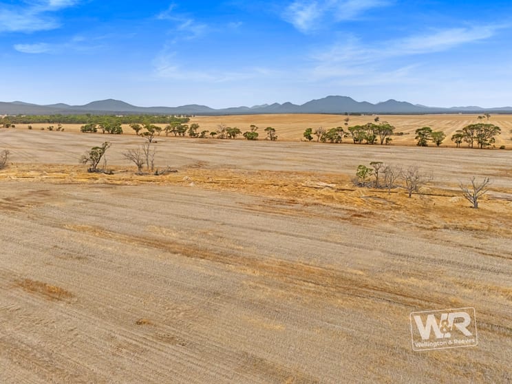 Click to view all images 439 View Range Road Kendenup WA 6323 - Image 2
