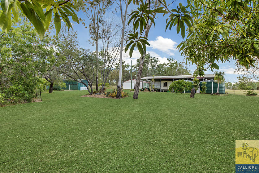 Click to view all images 9 Aquarius Avenue River Ranch QLD 4680 - Image 2