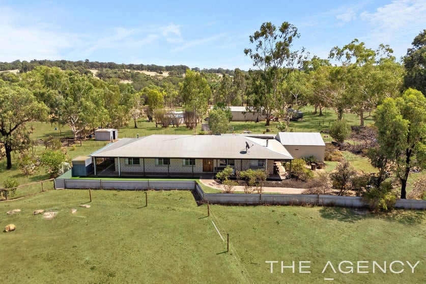 4943 Great Eastern Highway Bakers Hill WA 6562 - Image 1