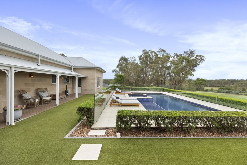 Click to view all images 102 Farm Road Mulgoa NSW 2745 - Image 1