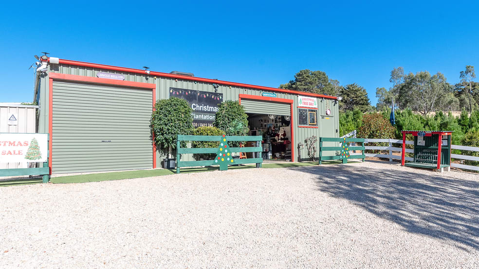 Click to view all images 160 Clarendon Road Clarendon SA 5157 - Image 3