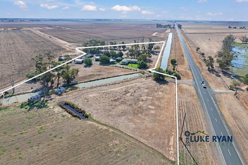 Click to view all images 1068 McKenzie Road Strathallan VIC 3622 - Image 2
