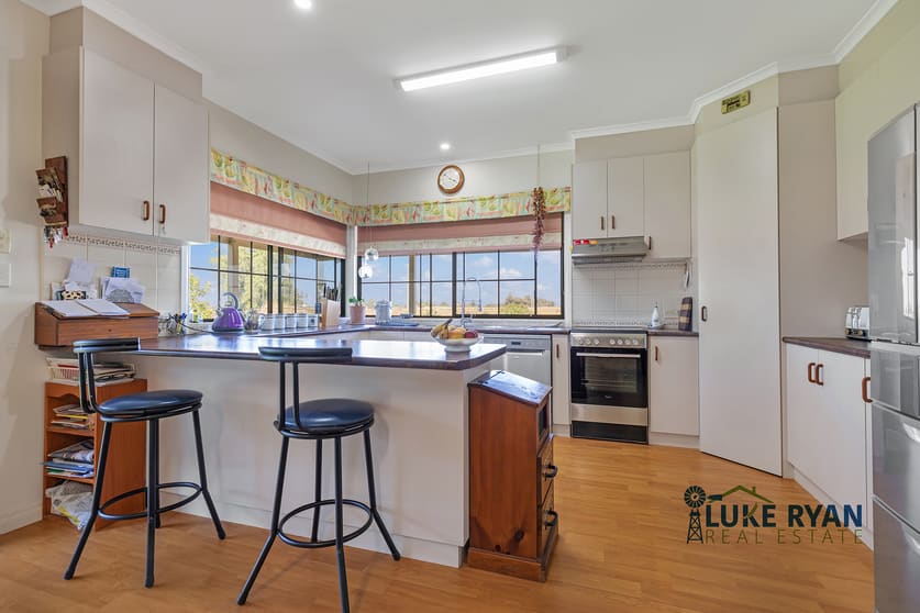 Click to view all images 1068 McKenzie Road Strathallan VIC 3622 - Image 3