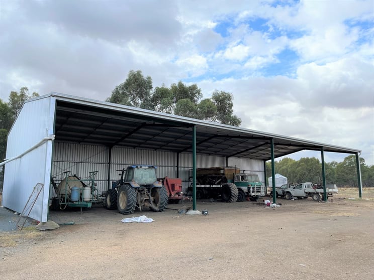 Click to view all images 'Altona' Four Corners Road & Back Walbundrie Rand Road Rand NSW 2642 - Image 2