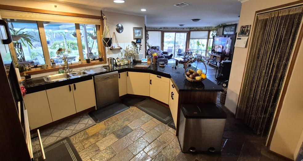 Click to view all images 61 Forest Lane Bywong NSW 2621 - Image 2