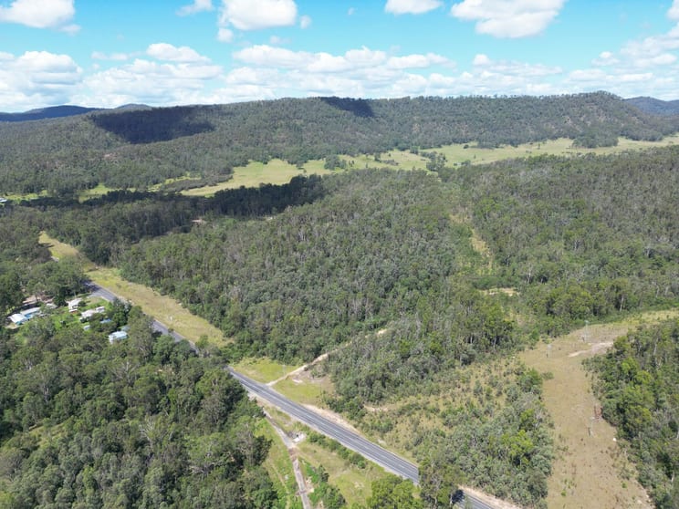 Click to view all images 3535 Armidale Road Nymboida NSW 2460 - Image 2