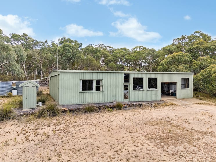 Click to view all images 152 Tongbong Road Rylstone NSW 2849 - Image 1