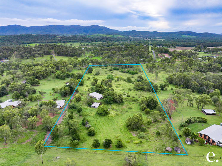 Click to view all images 286 Cawarral Road Tungamull QLD 4702 - Image 1