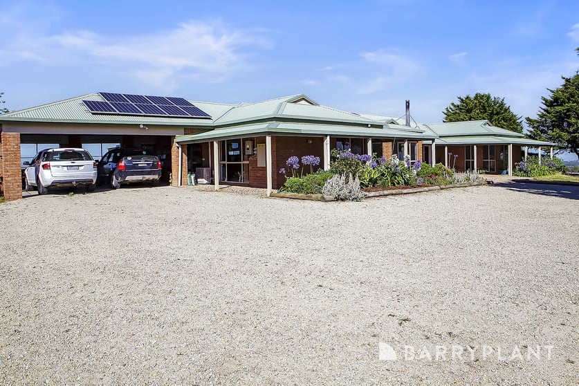 Click to view all images 98 Humphreys Road Loch VIC 3945 - Image 3