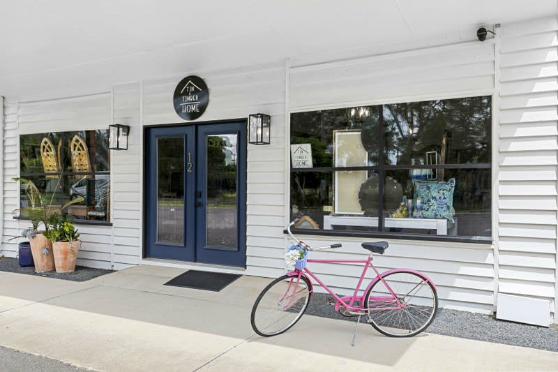 Click to view all images 12 Robertson St Torbanlea QLD 4662 - Image 3