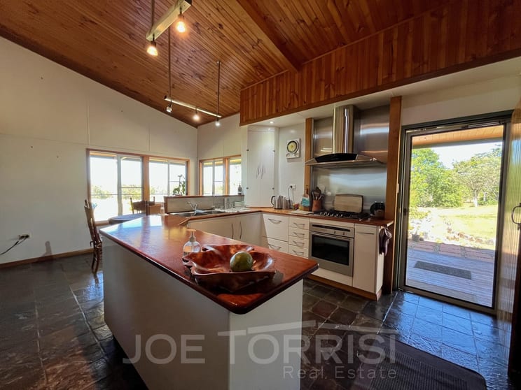 Click to view all images 168 Orchid Close Biboohra QLD 4880 - Image 3