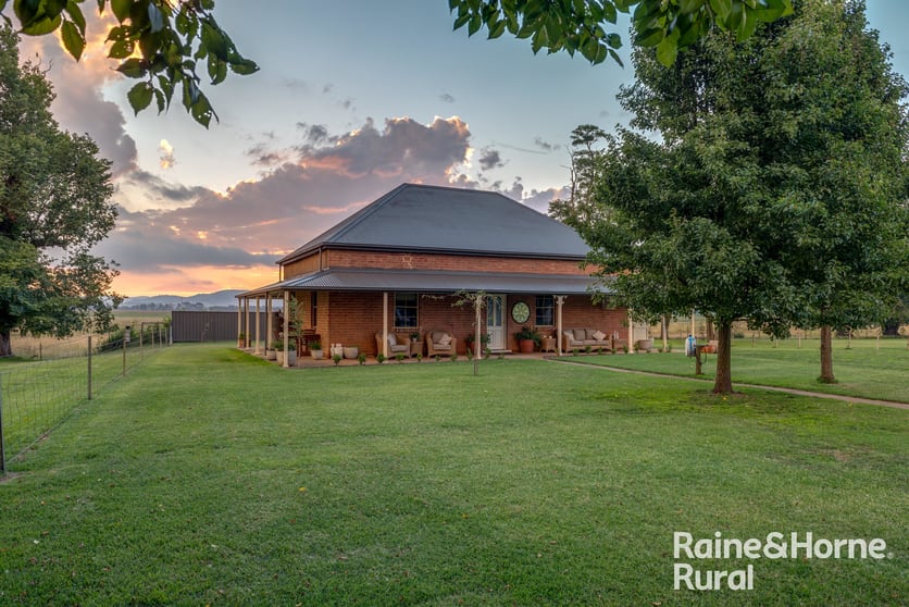 Click to view all images "Inveralochy"/3262 Braidwood Road Lake Bathurst NSW 2580 - Image 3