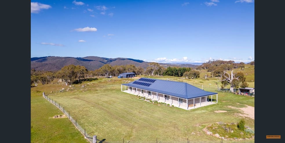 Click to view all images 274 Mcguffickes Road Jindabyne NSW 2627 - Image 3