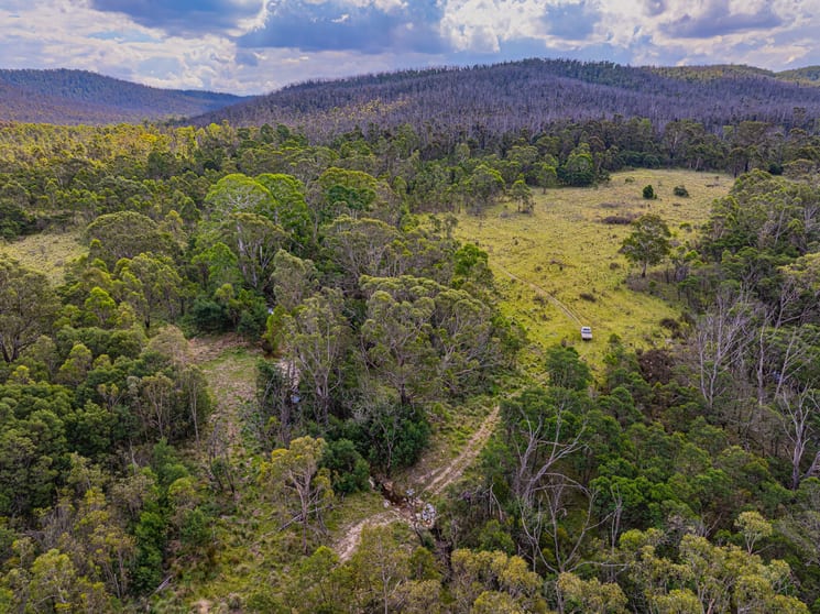 Click to view all images 153 Murumba Rd, Bombay NSW 2622 - Image 3