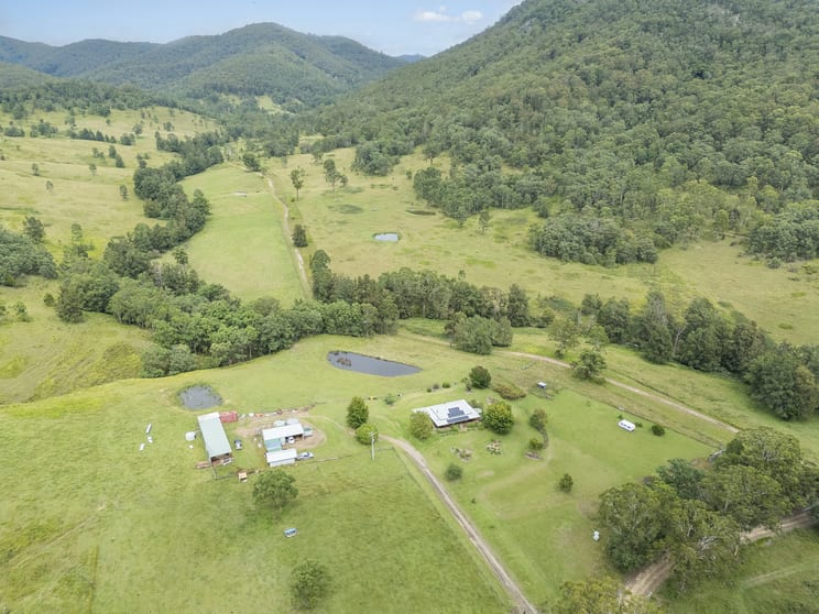 Click to view all images 117 Bullen Bullen Road Gloucester NSW 2422 - Image 3