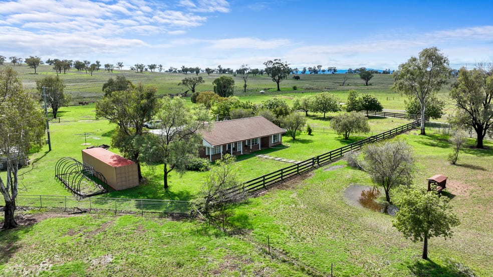 "Bimbadeen" 1174 New Winton Rd Tamworth NSW 2340 - Image 1