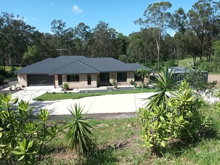 Click to view all images 86 Riverside Drive Muirlea QLD 4306 - Image 1