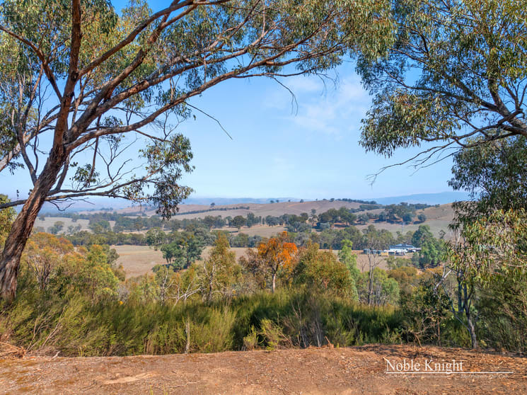 Click to view all images 928 Ghin Ghin Road Ghin Ghin VIC 3717 - Image 3