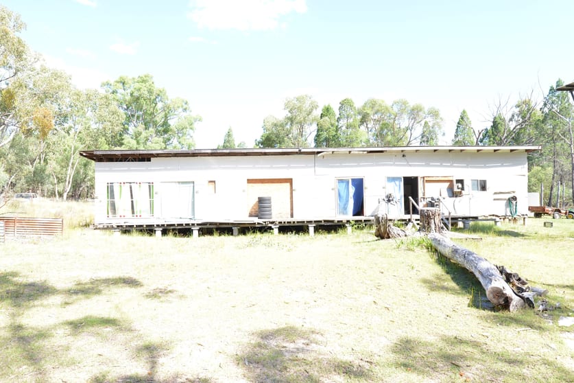 Click to view all images 368 Narrawa Road Dandry NSW 2357 - Image 3