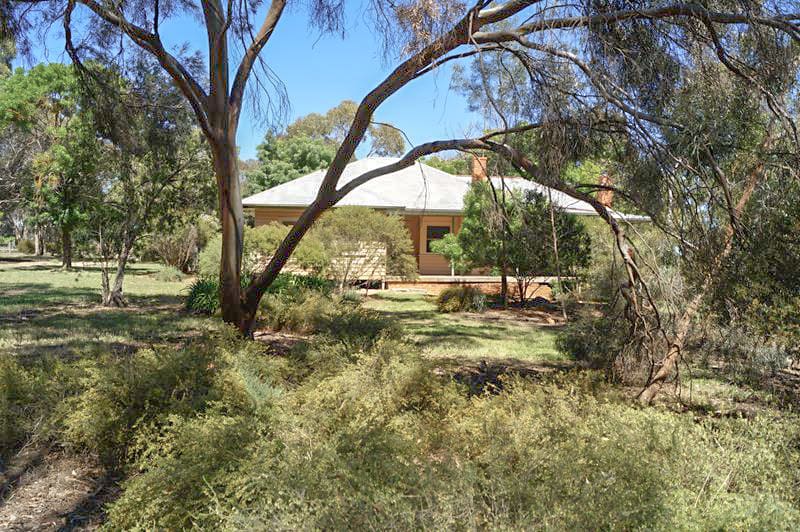Click to view all images 2285 Dookie Violet Town Road Nalinga VIC 3646 - Image 1