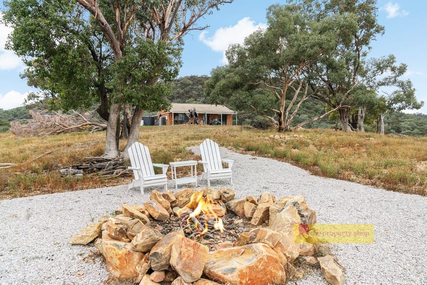 Click to view all images 297 Beragoo Road Mudgee NSW 2850 - Image 1