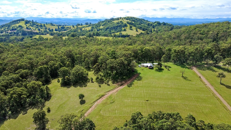 Click to view all images 5851 The Bucketts Way Bootawa NSW 2430 - Image 2
