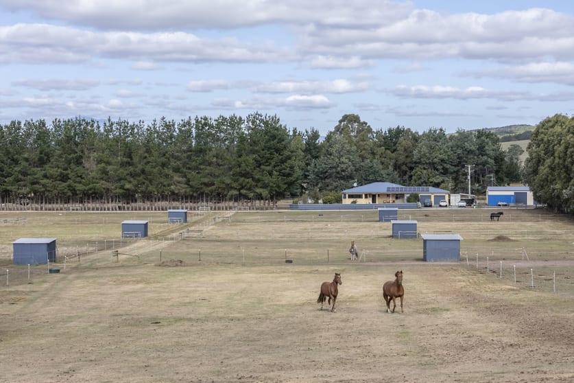 Click to view all images 5456 Bridport Road Pipers River TAS 7252 - Image 2