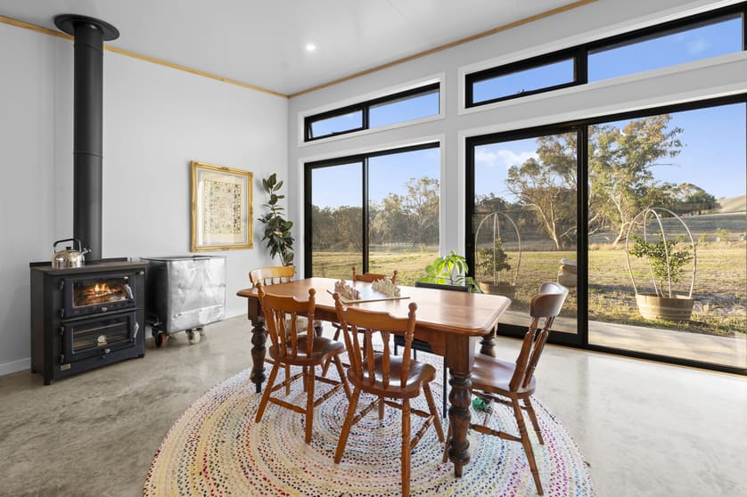 Click to view all images 237 Mcguigans Road Kanumbra VIC 3719 - Image 3