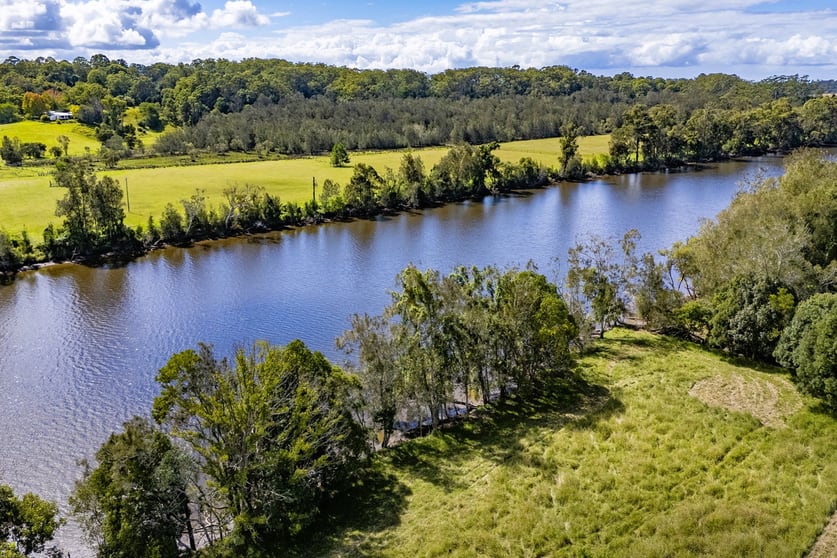 Click to view all images 1055 Martells Road Urunga NSW 2455 - Image 2